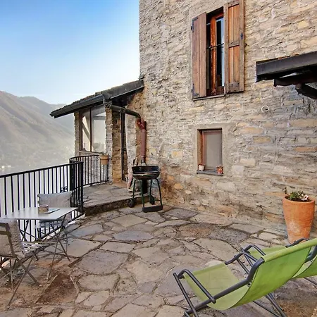 Stone House And Dependance 7 Pers Appartamento Moltrasio