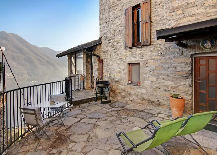 Stone House And Dependance 7 Pers Διαμέρισμα Moltrasio